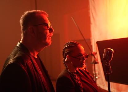 Nový singel Richarda Müllera s TINOU!